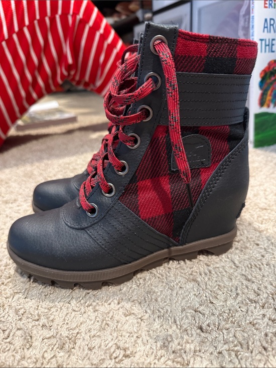 Sorel Shoes - Sorel Red and Black Plaid Wedge Lace-Up Boots